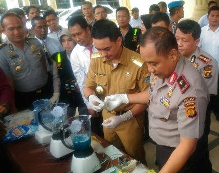 1.141 Butir Ekstasi 4,5 Kg Sabu Dimusnahkan
