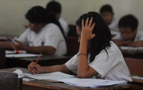 279 Siswa Jambi Ikut UN Susulan