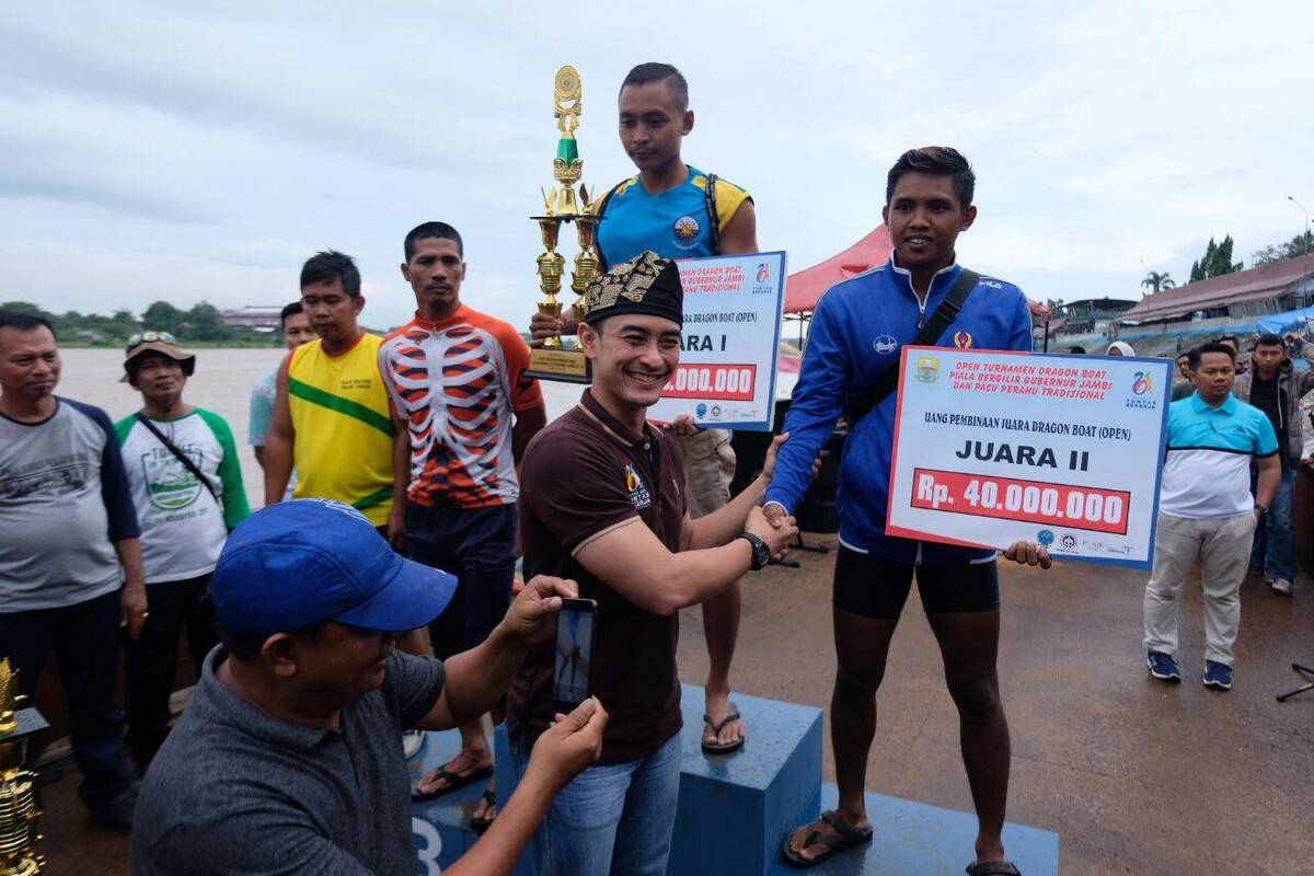 52 Tim Pacu Perahu Susur Sungai Batanghari