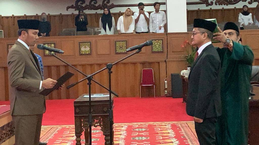 Mantan Calon Wakil Wali Kota Jambi Dilantik Jadi Anggota DPRD