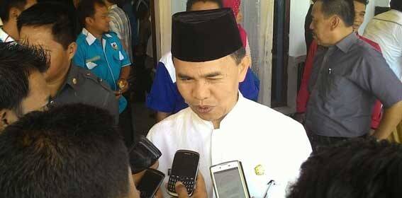 Adirozal : UNBK bakal terancam terganggu, karena&#8230;