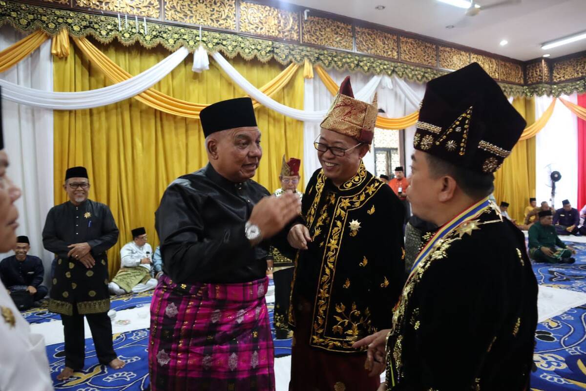 Ahmadi Noor Supit Anggota BPK RI Dianugerahi Gelar Kehormatan Adat Melayu Jambi, Al Haris: Berarti Teman Pak Usman Ermulan