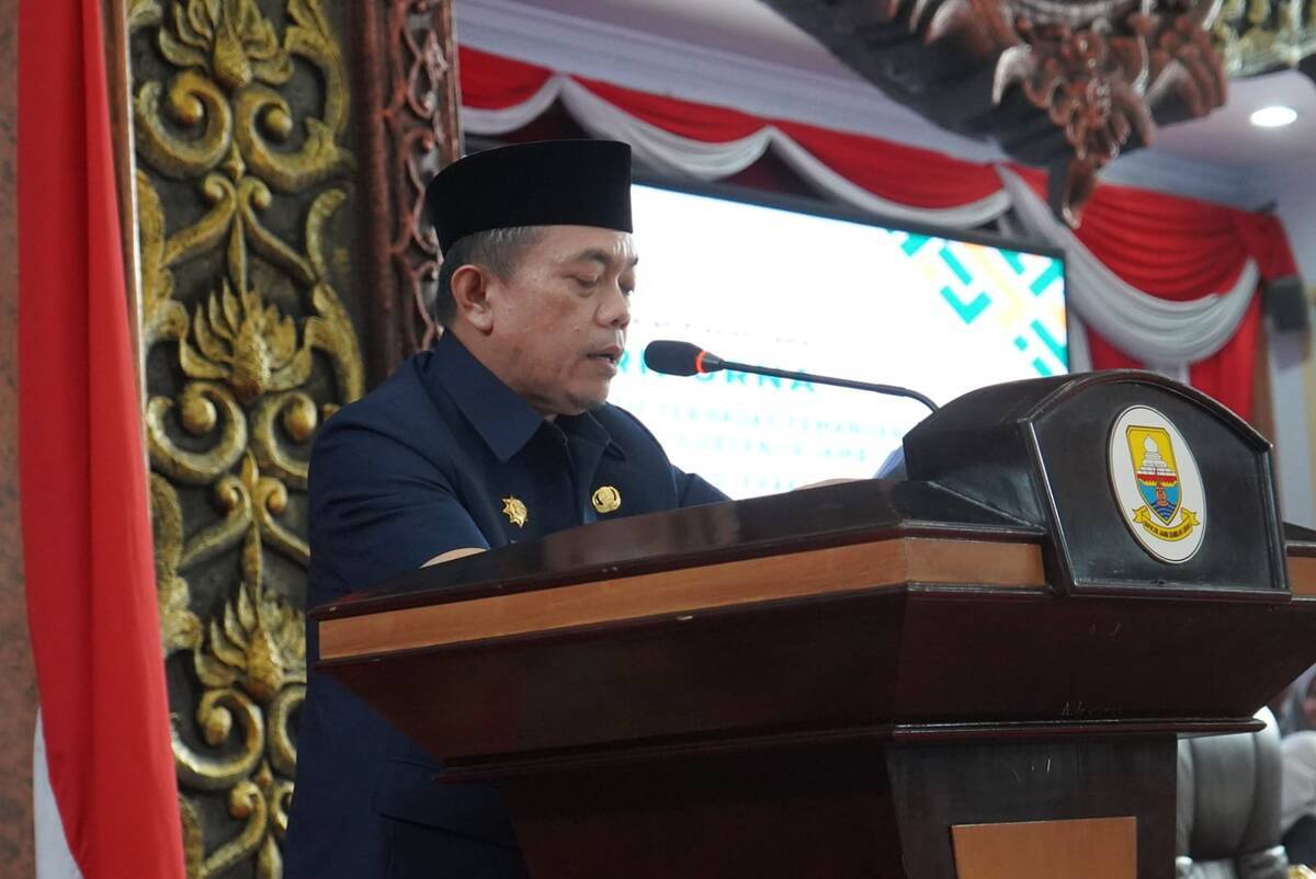 Al Haris Jelaskan ke DPRD Progres Fisik Proyek Stadion Rp250 Miliar