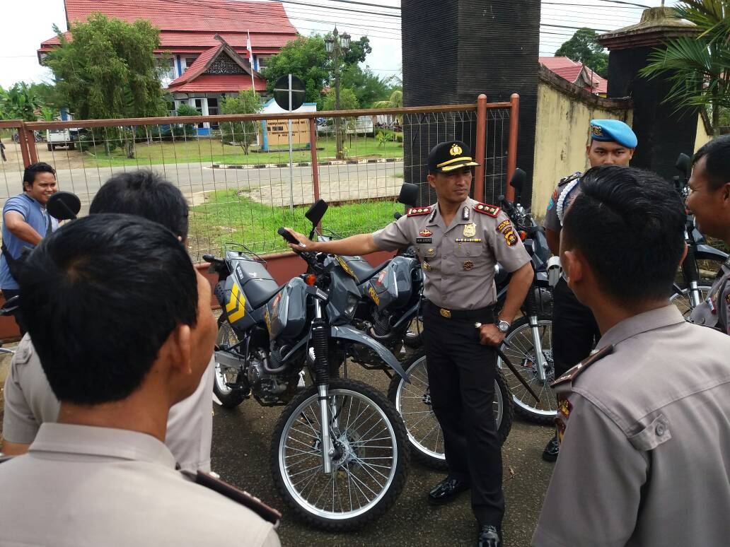 Amankan Lebaran, Kapolres Tanjabtim Cek Kendaraan Patroli