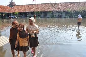 Antisipasi Banjir, SD 68 Liburkan Dua Kelas