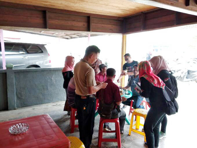 Areal Rumdis Bupati Banyak Jalan Rusak