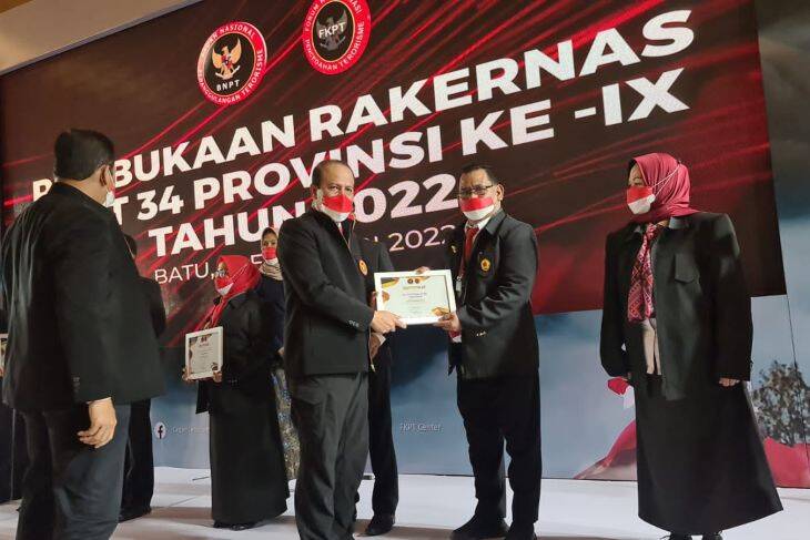 Asad Isma Resmi Jadi Ketua FKPT Jambi