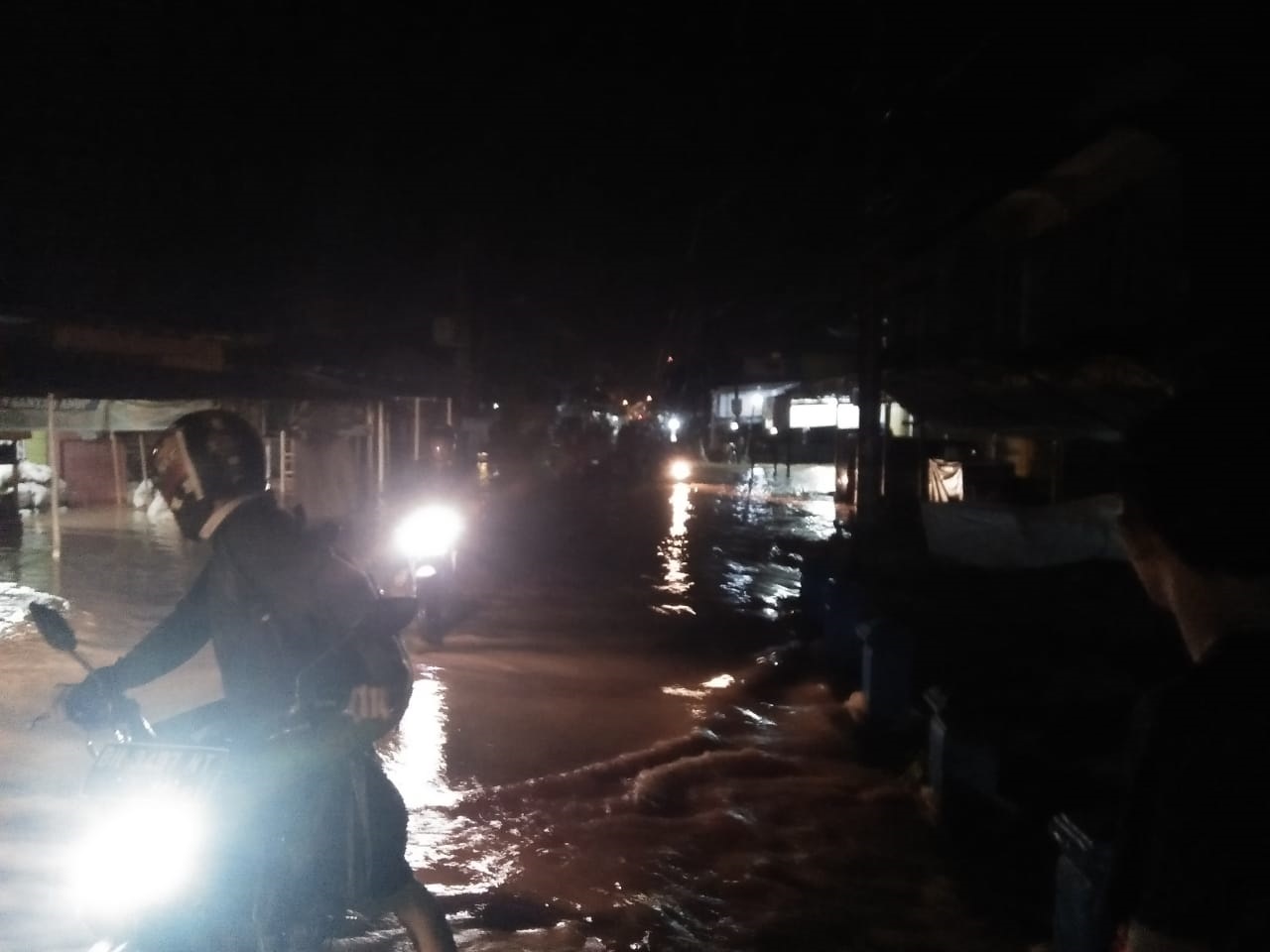 Atasi Banjir di kota Sungaipenuh, Sembilan Sungai Dinormalisasi