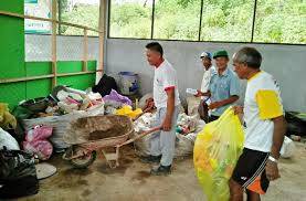 Bank Sampah Bisa Hasilkan Rupiah
