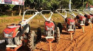 Bantuan Alsintan Penghargaan Atas Komitmen Petani