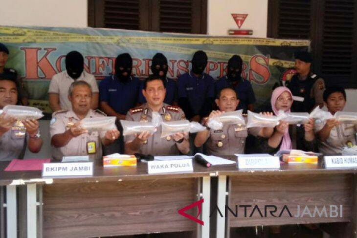 Berkas Penyelundupan Benih Lobster Segera Dilimpahkan