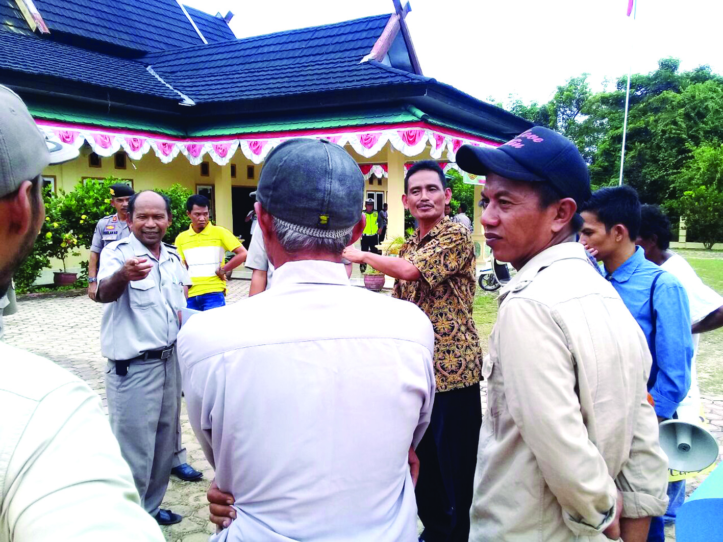 BPN Sarolangun di Demo