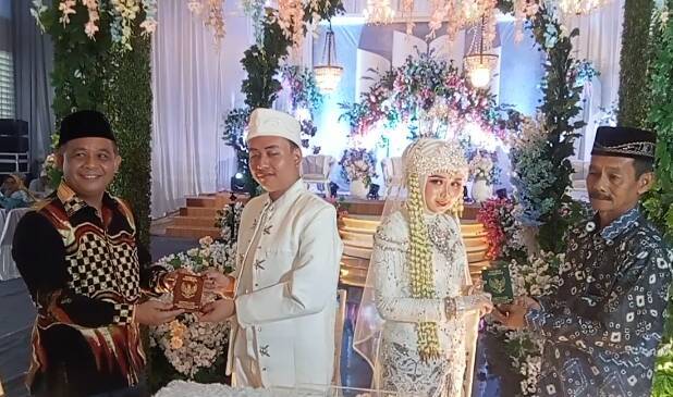 Budi Setiawan Jadi Saksi Nikah Anak Wakil Ketua Kerukunan Bubuhan Banjar