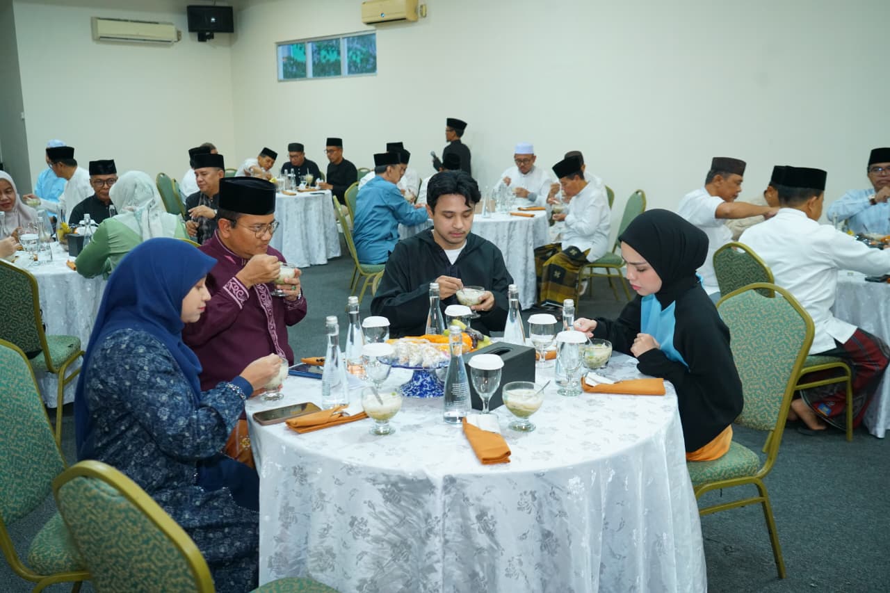 Buka Bersama di Rumdisnya, Wawako Diza Akui Terasa Begitu Spesial