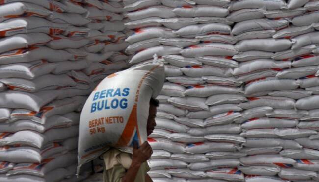 Bulog Tambah Pasokan Beras 6.000 Ton