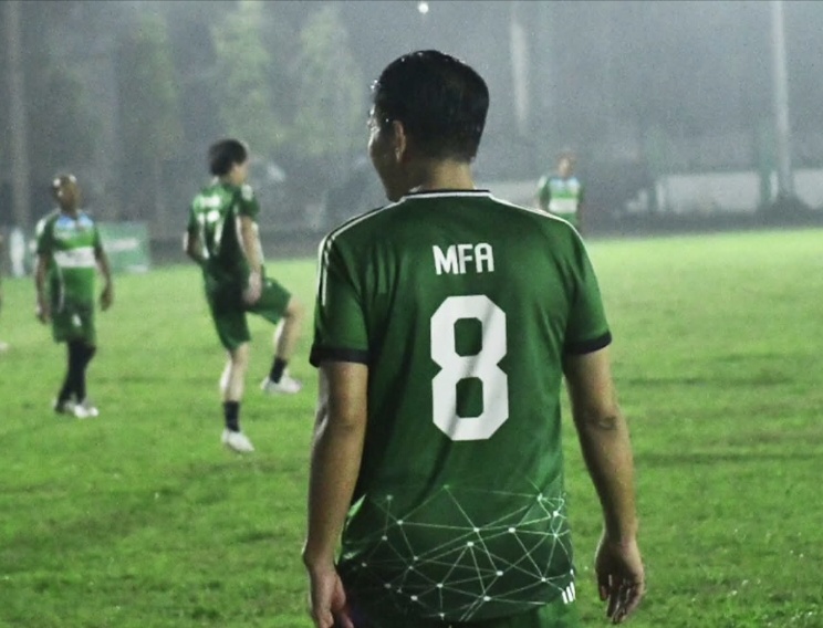 Bupati Angkat Martabat Ribuan Honorer, Kota Hidup, Stadion Tak Pernah Gelap