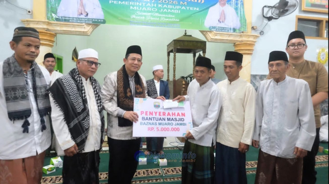 Bupati BBS Safari Ramadhan di Desa Kebun IX
