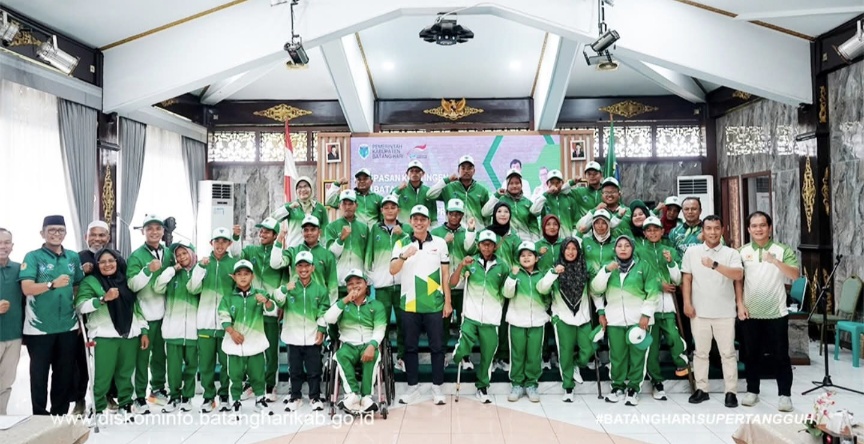 Bupati Fadhil Arief Lepas Kontigen NPCI Menuju Peparprov Jambi