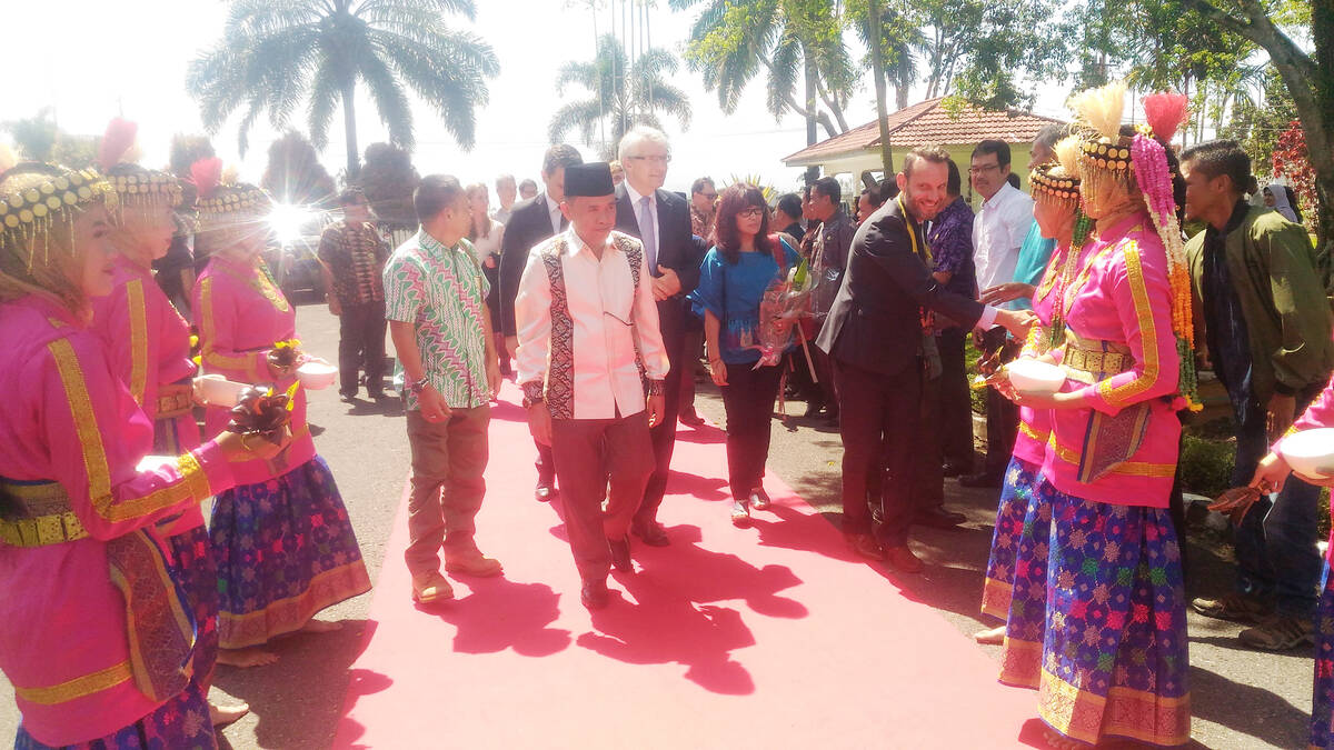 Bupati Kerinci, Sambut Kunjungan Delegasi Dari Jerman dan Kementrian LHK