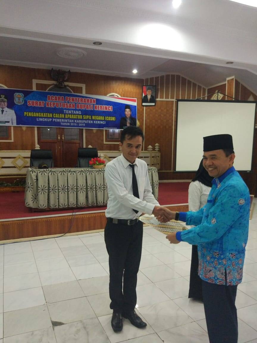 Bupati Kerinci Serahkan 197 SK CASN