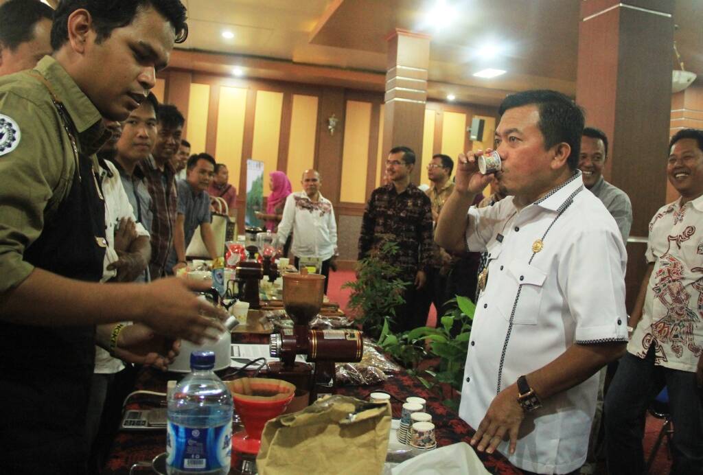 Bupati Merangin Minta Laporkan Hibah Proyek