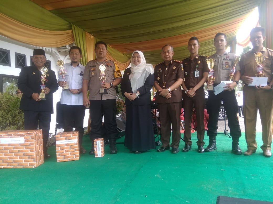 Bupati Muaro Jambi Hadiri Hari Bhakti Adhyaksa ke 59 di Kajaksaan Senggeti.