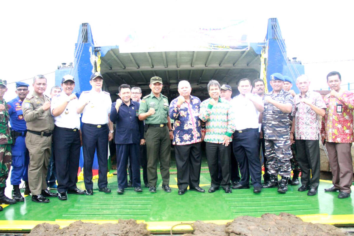 Bupati Resmikan Trayek Baru Tungkal-Batam