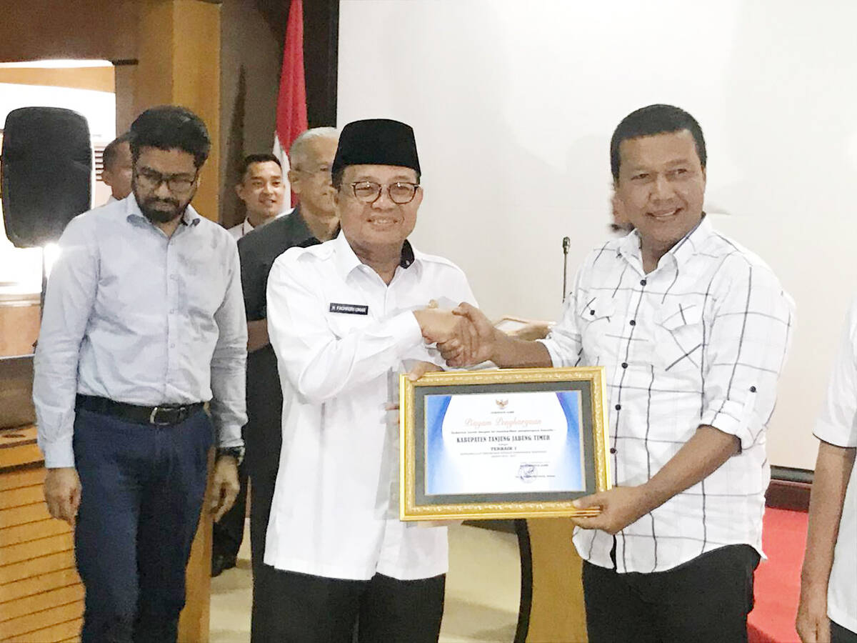 Bupati Romi – Robby Tercepat Turunkan Kemiskinan