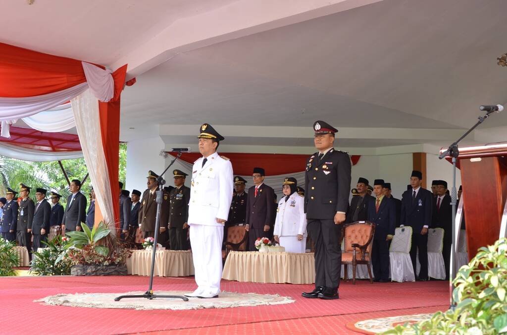 Bupati Syahirsah Bertindak Sebagai Irup Upacara HUT Kemerdekaan RI Ke 72
