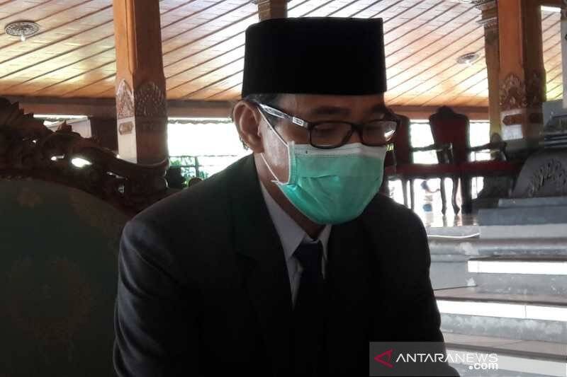 Bupati Temanggung Wajibkan PNS Beli Bawang Putih Lokal