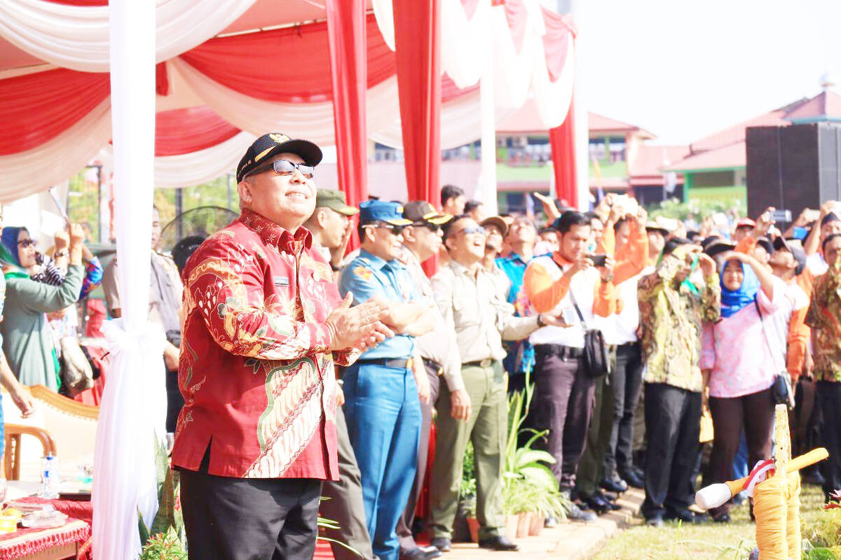 Bupati Tutup Rangkaian Pelatihan Penanggulangan Karhutla