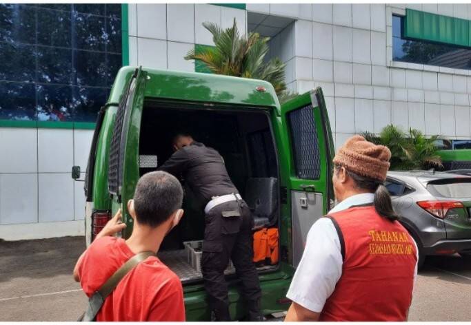 Buron Selama 4 Tahun, Bos Minyak Ilegal Bajubang Digelandang ke Lapas Jambi