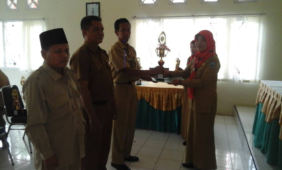 Camat Bathin VIII Bubarkan Panitia