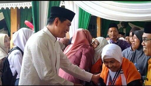 CJH Asal Batanghari 87 Tahun, Termuda 21 Tahun
