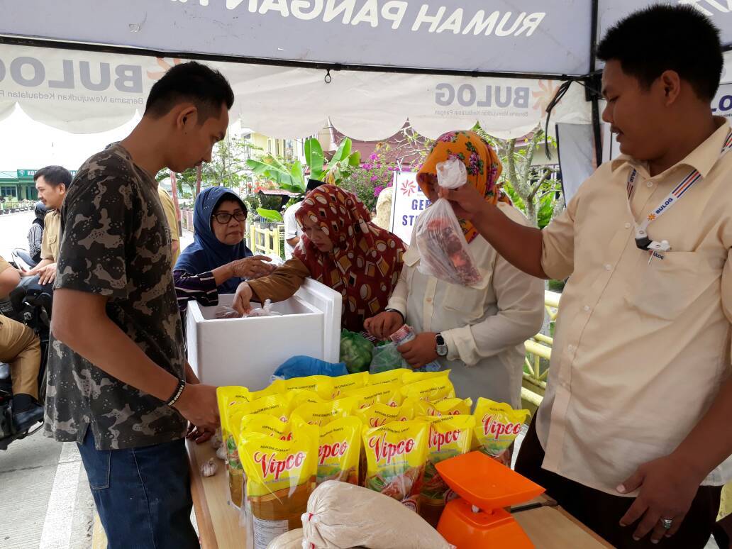 Daging Beku Asal India Ludes Terjual