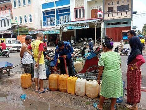 Damkar Berdayakan Hydran Atasi Kesulitan Air Warga