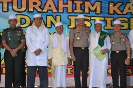 Danrem 042/Gapu Hadiri Doa Bersama Dan Istighotsah Di Polda Jambi