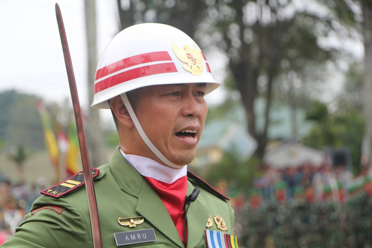 Danunit Intel Kodim 0415/Batanghari Bangga Bendera Bisa Berkibar di Kota Jambi