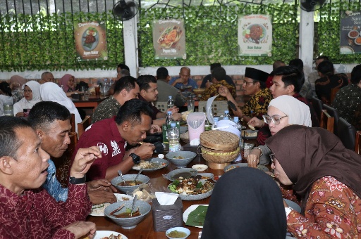 Dapur Allung Kini Buka Setiap Hari
