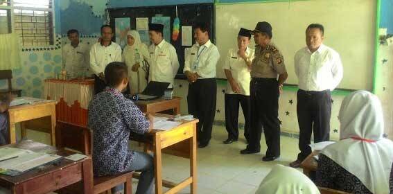 Dari 13 SMA Di Kabupaten Kerinci, Hanya 2 SMA Yang Bisa Melaksanakan UNBK