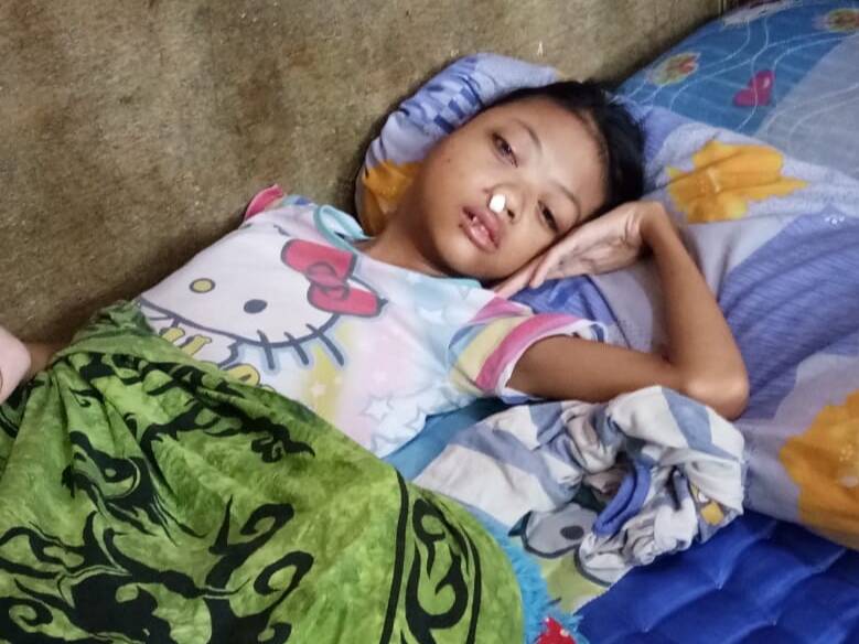 Derita Kanker Kelenjar, Monika Warga Rantau Rasau Butuh Uluran Tangan