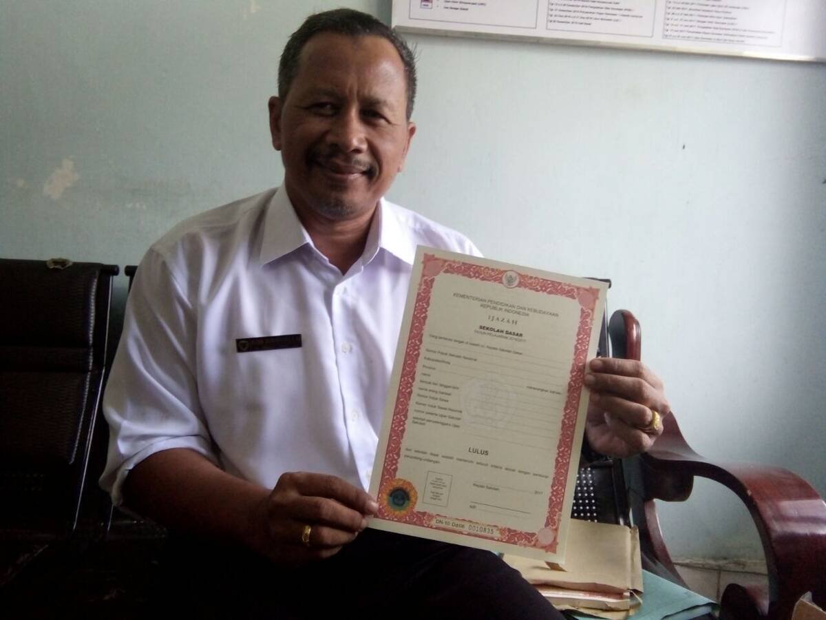 Dinas Pendidikan Batanghari Distribusikan Ribuan Blanko Ijazah