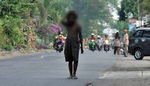 Dinsos Tangkap Orang Gila Berkeliaran