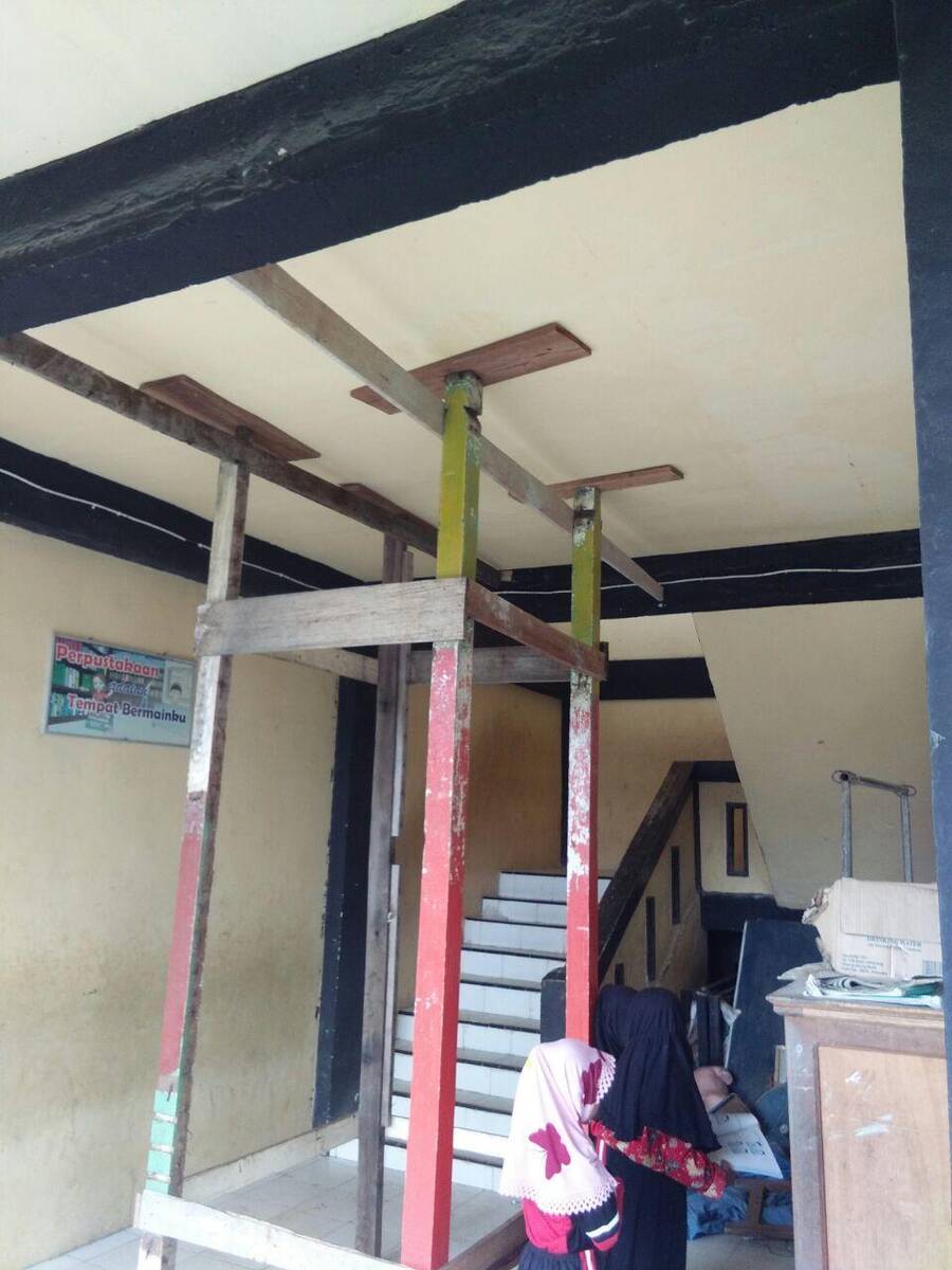 Disdik Respon Bangunan SD Nyaris Ambruk