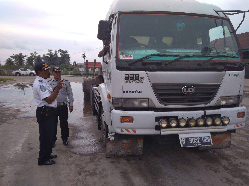 Dishun Monitor Kendaraan Tak Layak Jalan