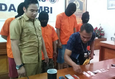 Ditemukan Pohon Ganja di Polybag