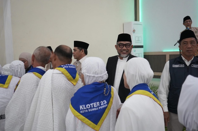 Doa Sekda Sudirman Lepas JCH Kloter 23: Jadi Haji Mabrur, Pulang Pun Sehat