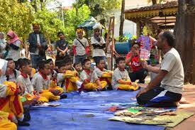 Dosen Mendongeng, Sarana Bangkitkan Gerakan Literasi di Jambi