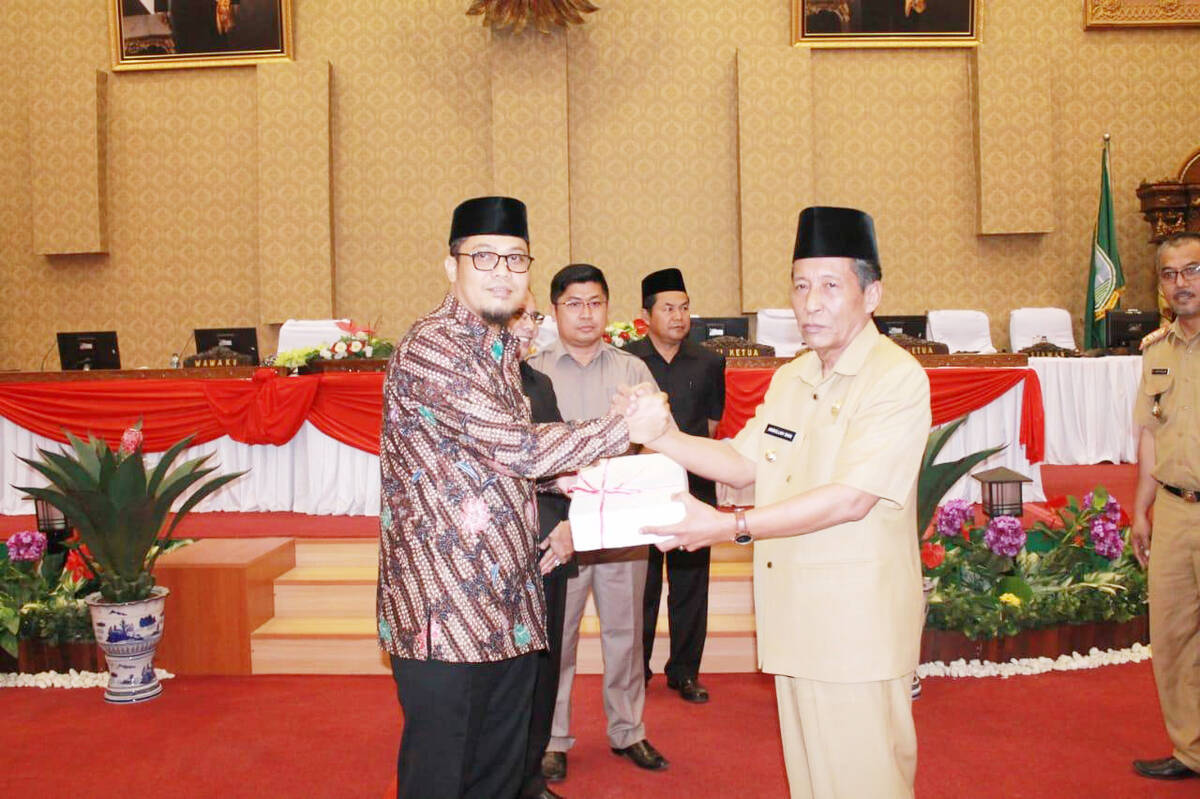 DPRD Kota Jambi Gelar Paripurna Dalam Penyampaian Perubahan APBD 2017