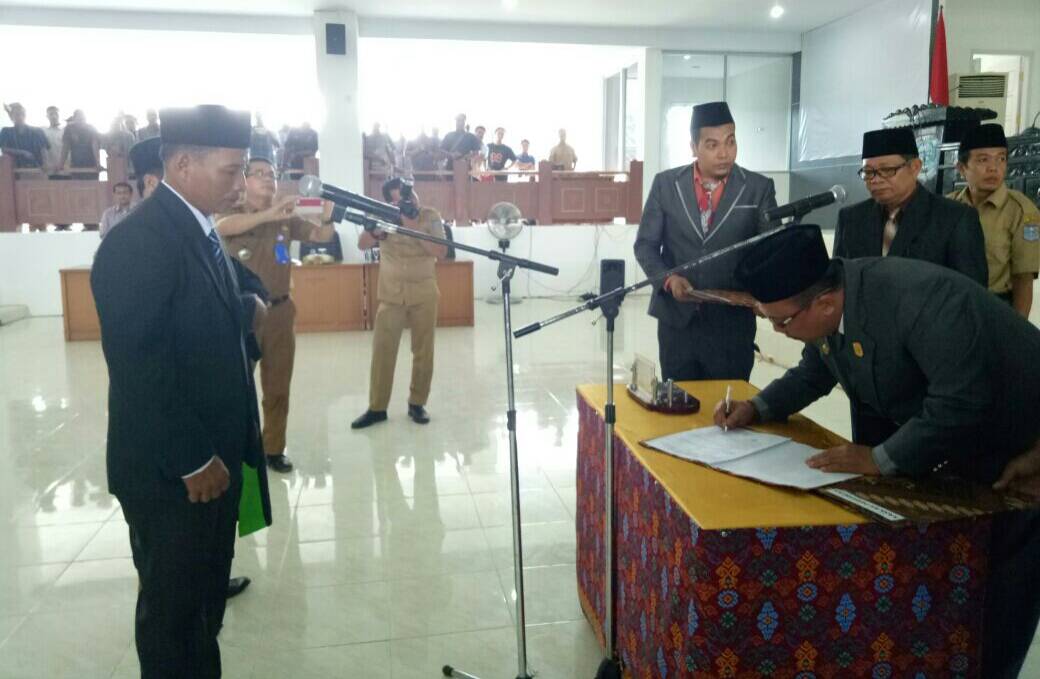 DPRD Merangin Gelar Pelantikan Anggota Dewan Hasil PAW